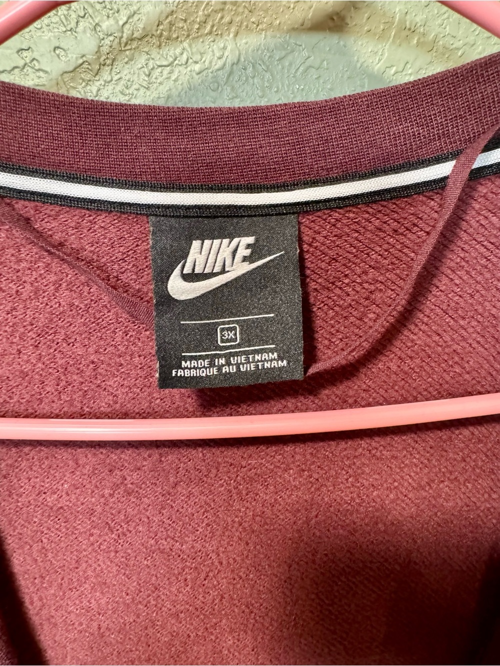 Nike Women's Open-Front Maroon Cardigan with Logo has pockets 3X - Picture 2 of 6